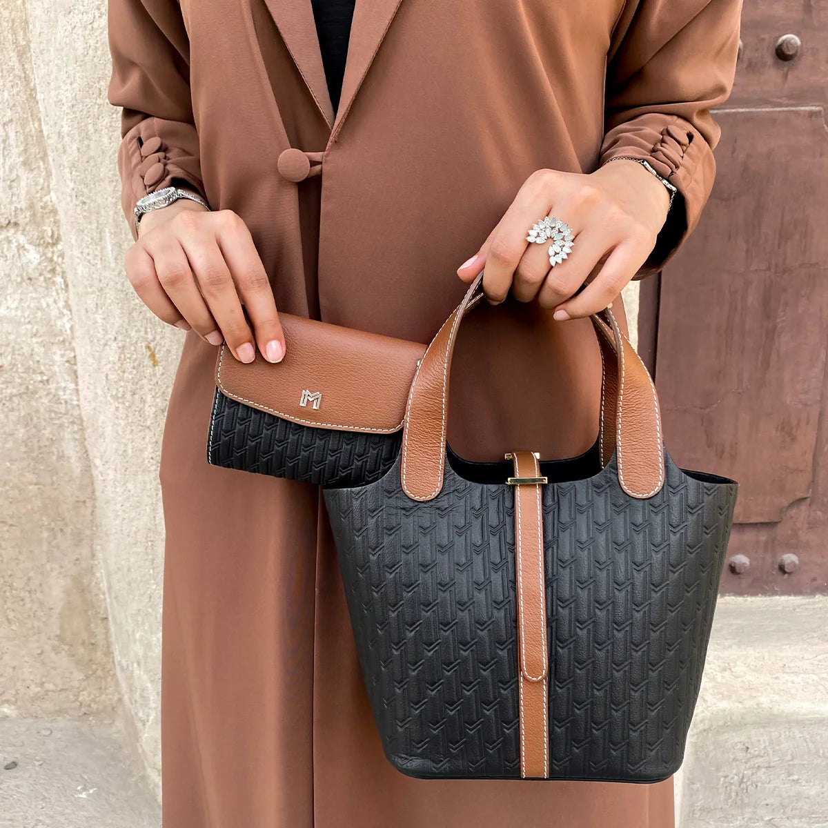 Camel Leather Black & Tan / Silver