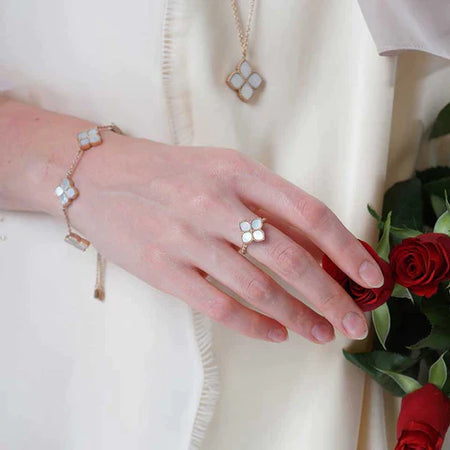 Flower Box / Amna and Joory Pearl Rose Gold