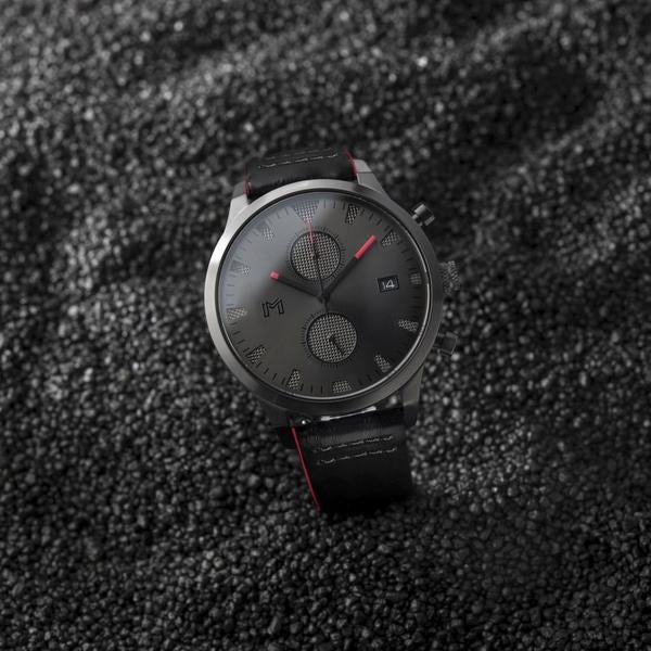 Red Shadow - minimalistae