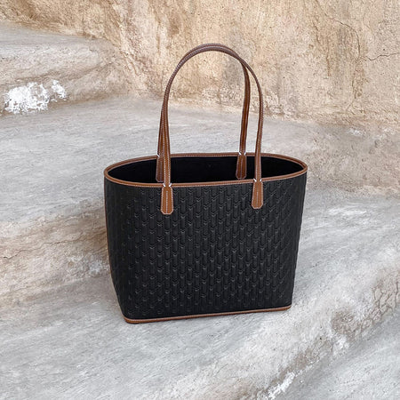 Travel Tote / Black and Tan
