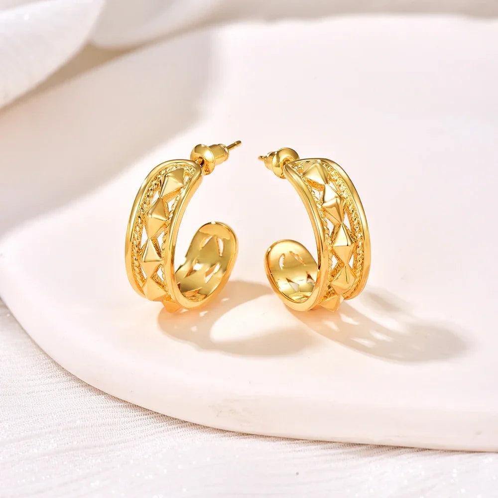 Anaqa / Earrings Gold