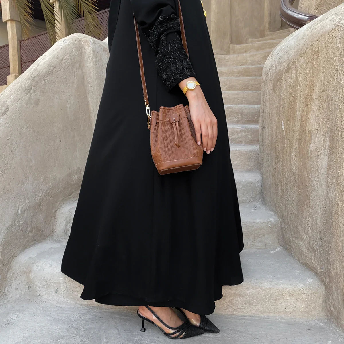 Sheikha Handbag / Tan